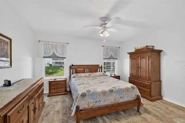 Listing Photo 21