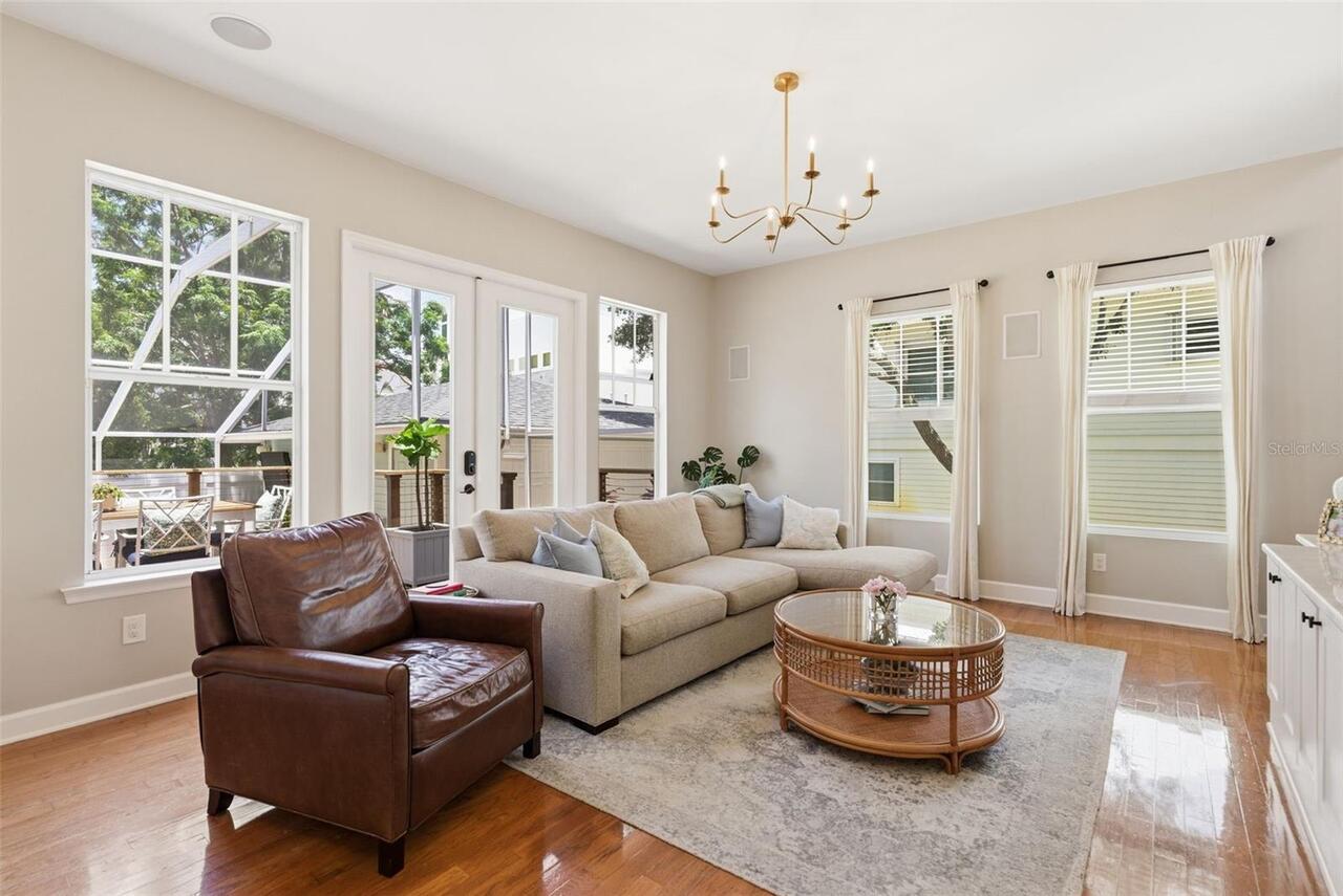Listing Photo 19