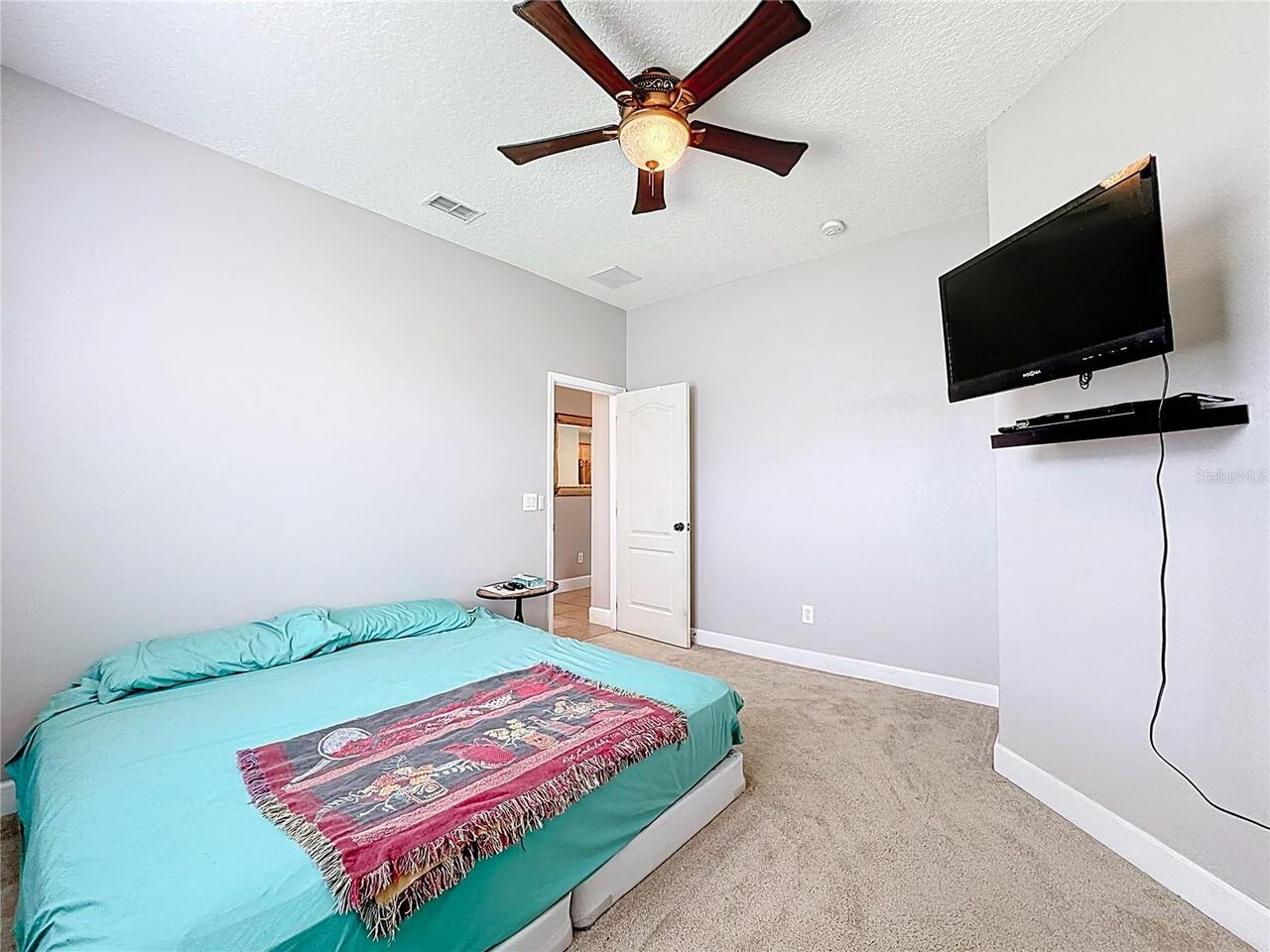 Listing Photo 20