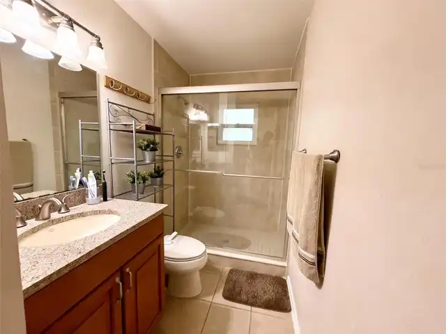 Listing Photo 16
