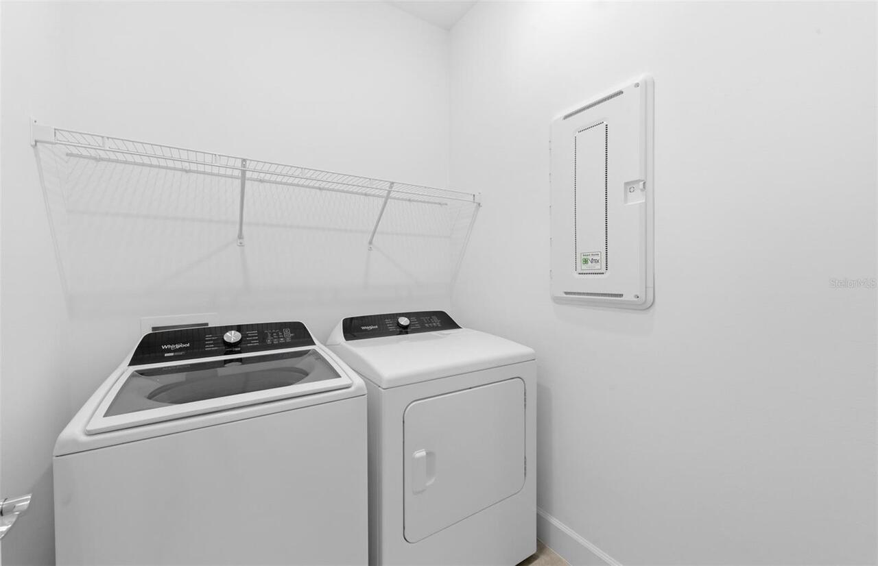 Listing Photo 9
