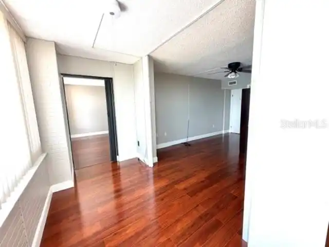 Listing Photo 29