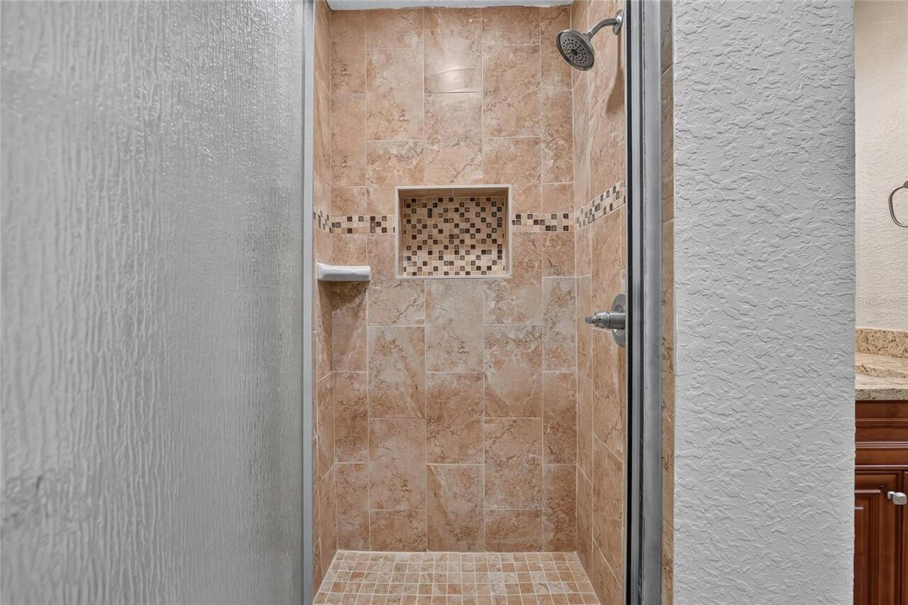 Listing Photo 33