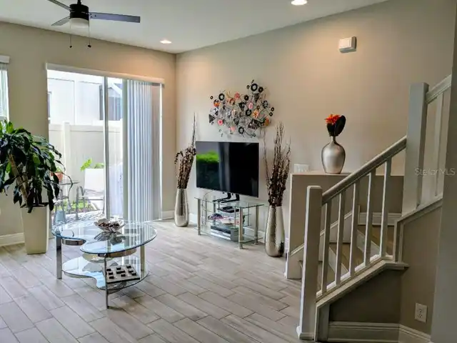 Listing Photo 6