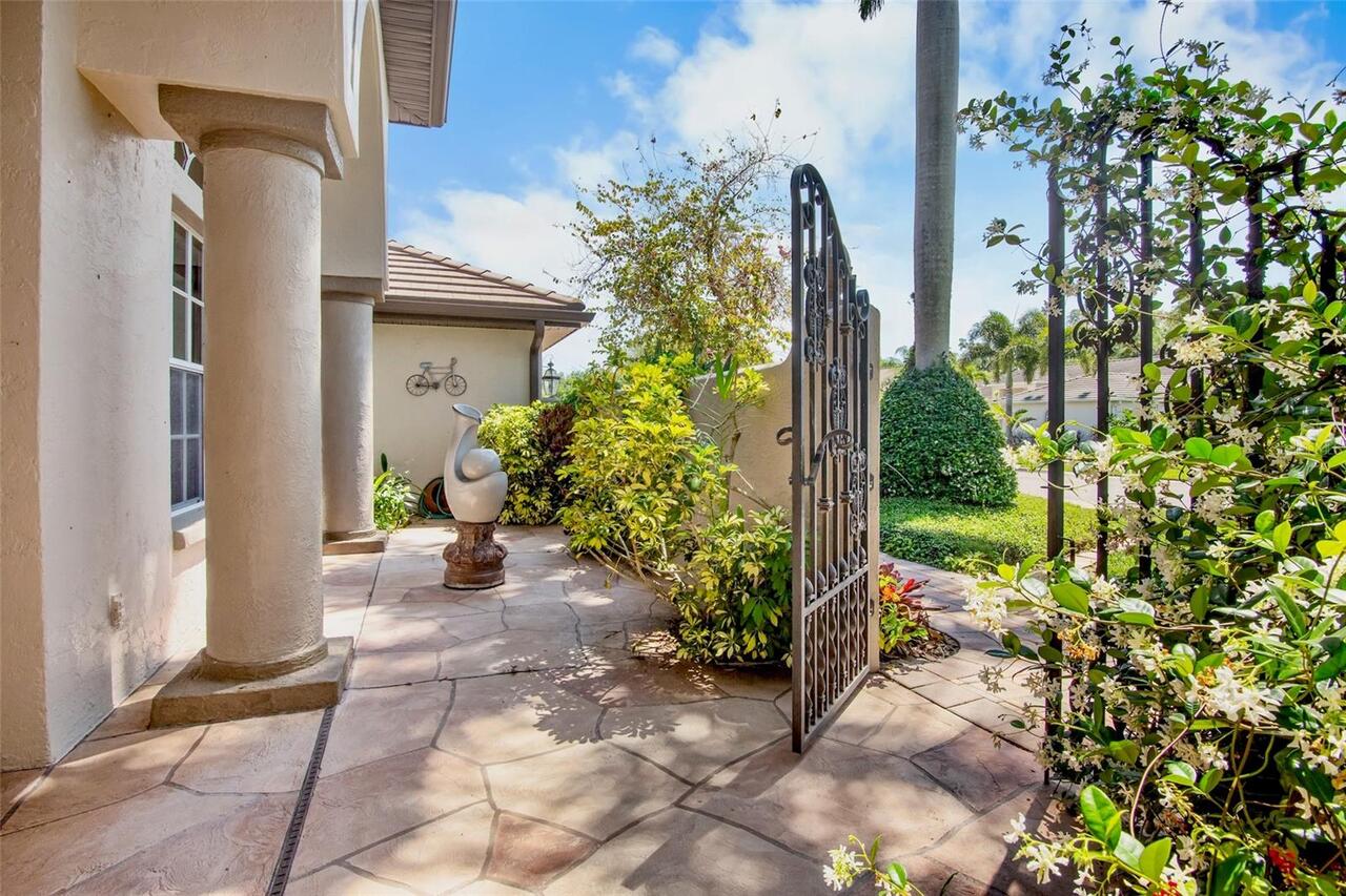 Listing Photo 7