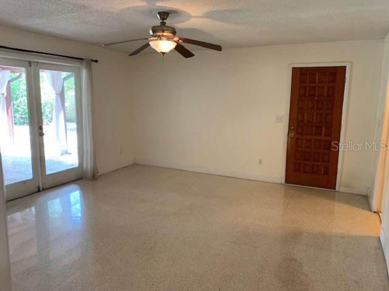Listing Photo 7