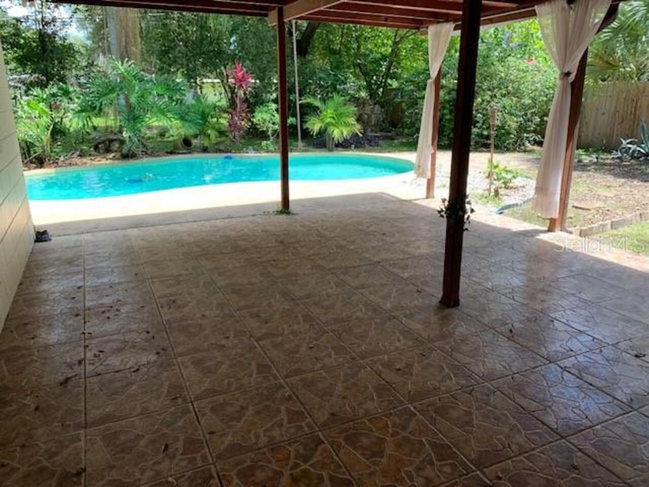 Listing Photo 15