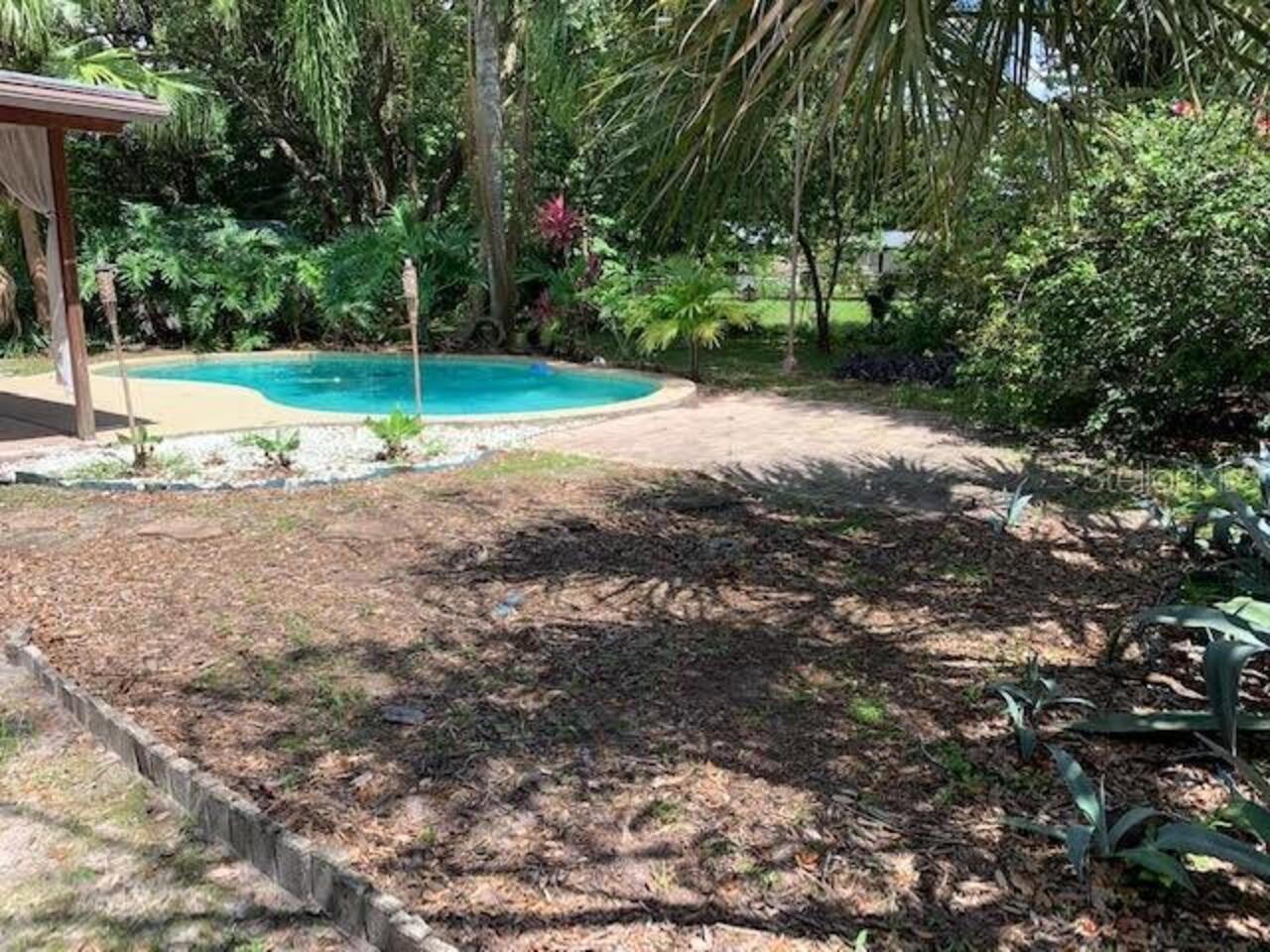 Listing Photo 16