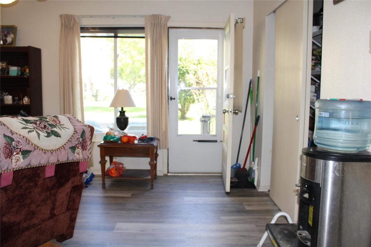 Listing Photo 10