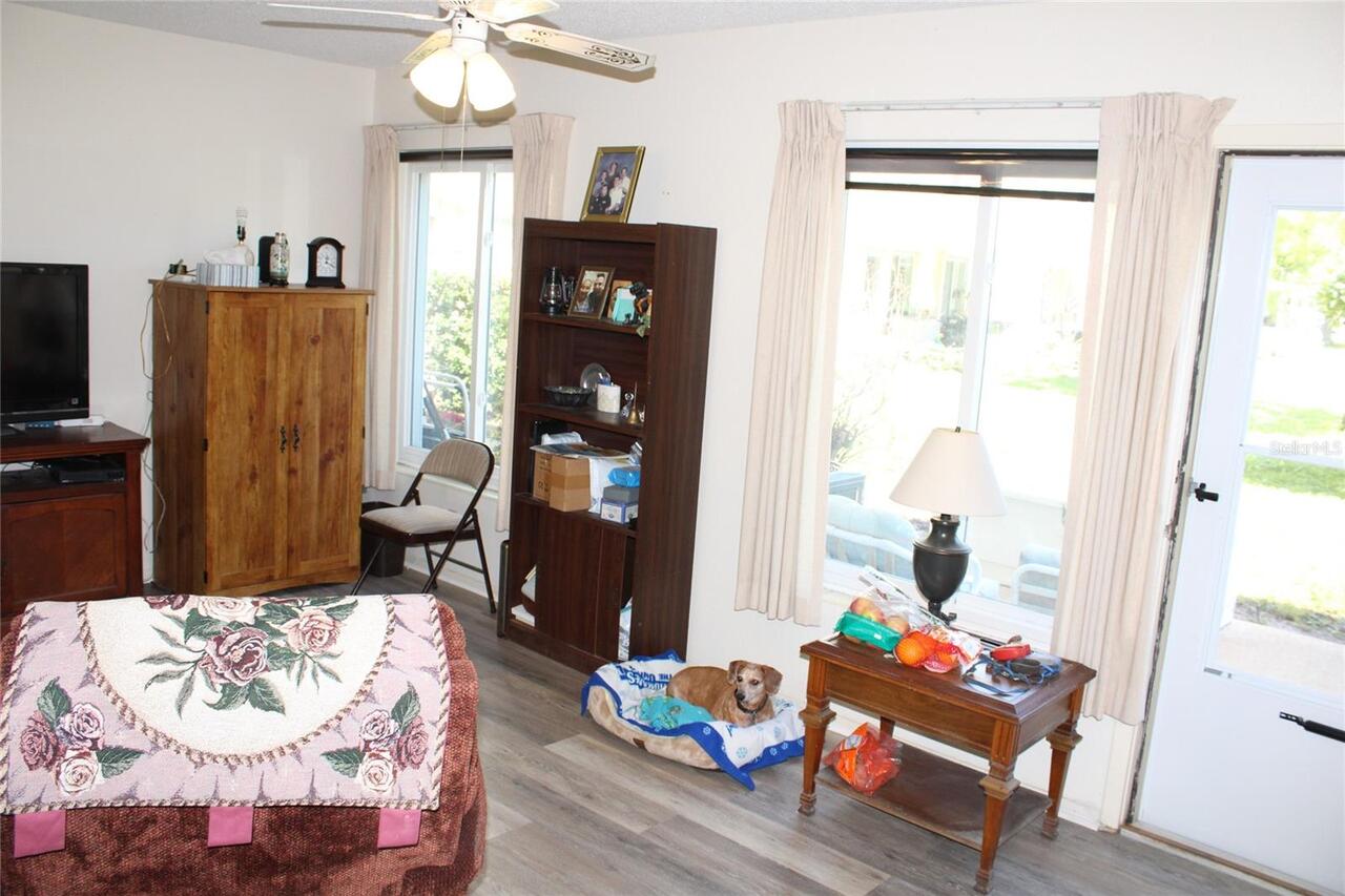 Listing Photo 14