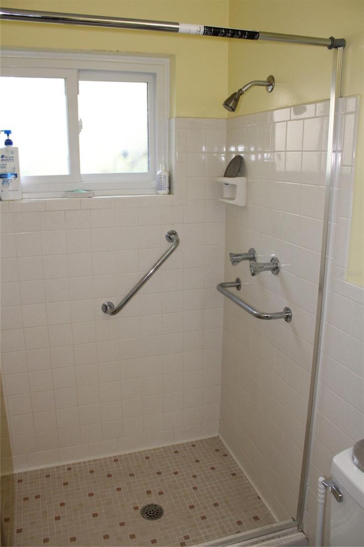 Listing Photo 22