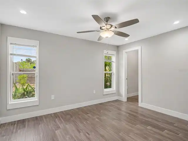 Listing Photo 22