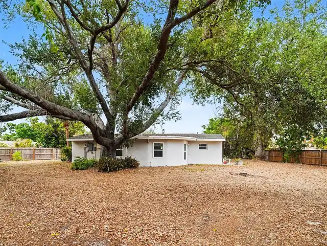 Listing Photo 31