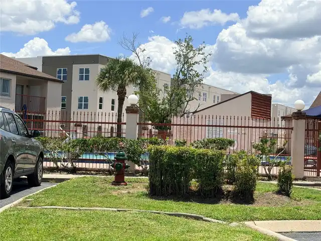 Listing Photo 22