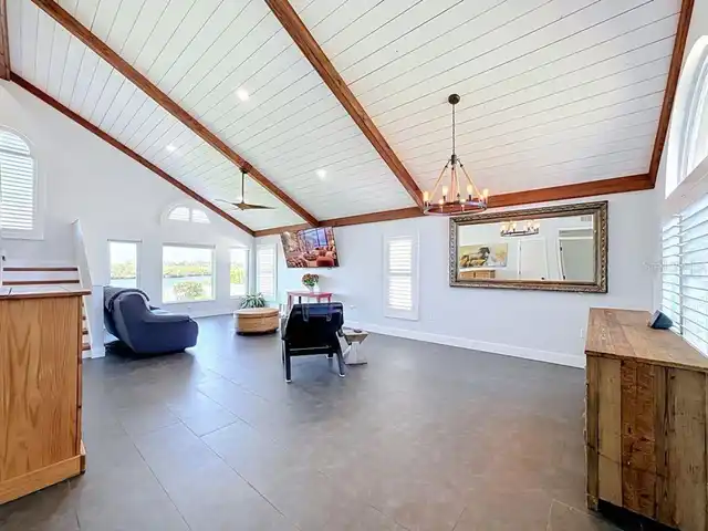 Listing Photo 23