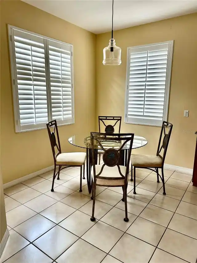 Listing Photo 14