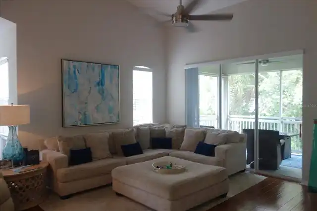 Listing Photo 7