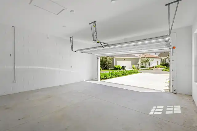 Listing Photo 31