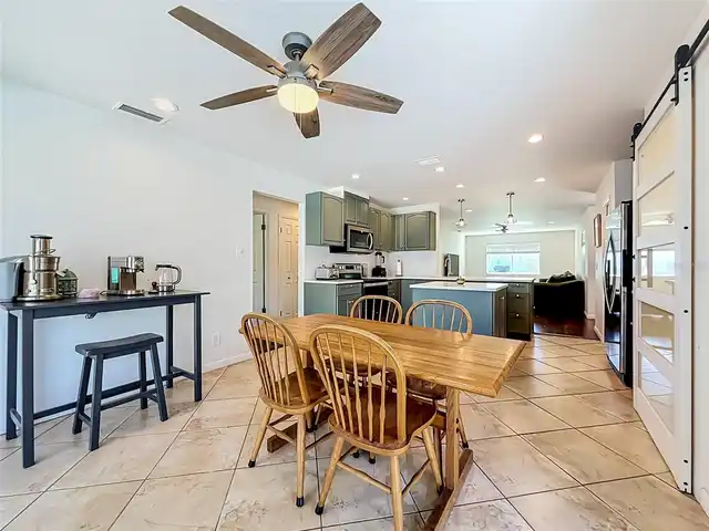 Listing Photo 16