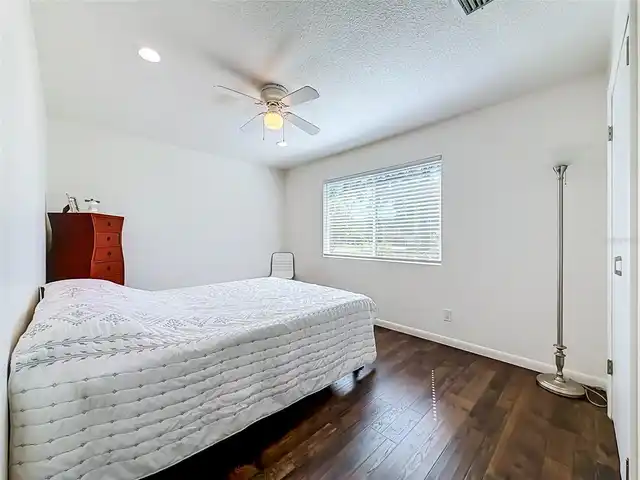 Listing Photo 26