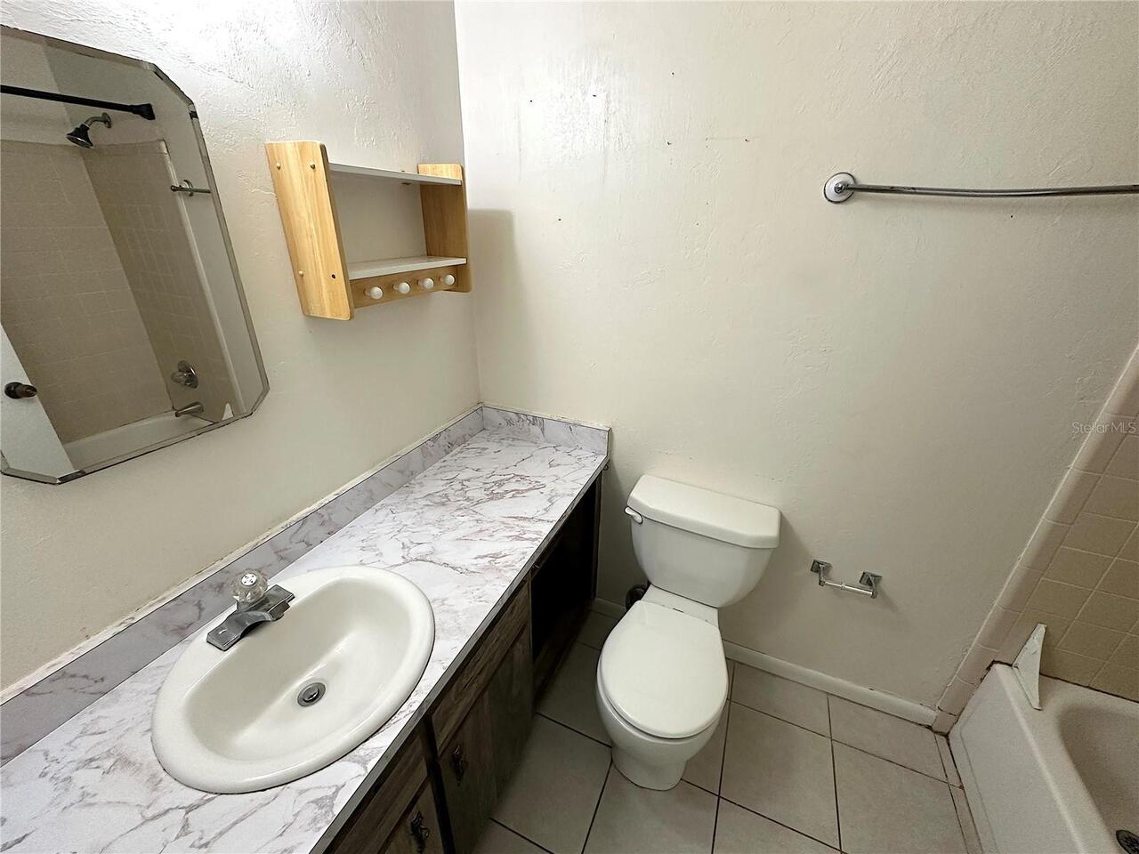 Listing Photo 9