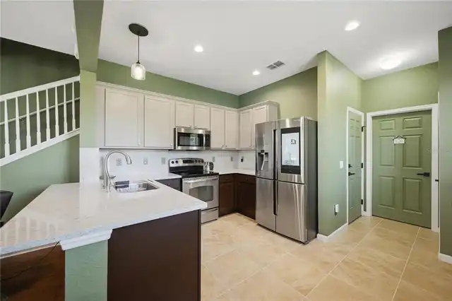 Listing Photo 16