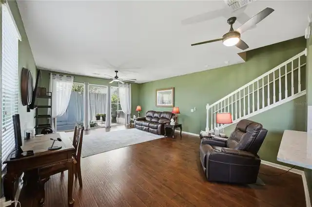 Listing Photo 18
