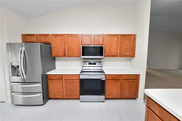 Listing Photo 9