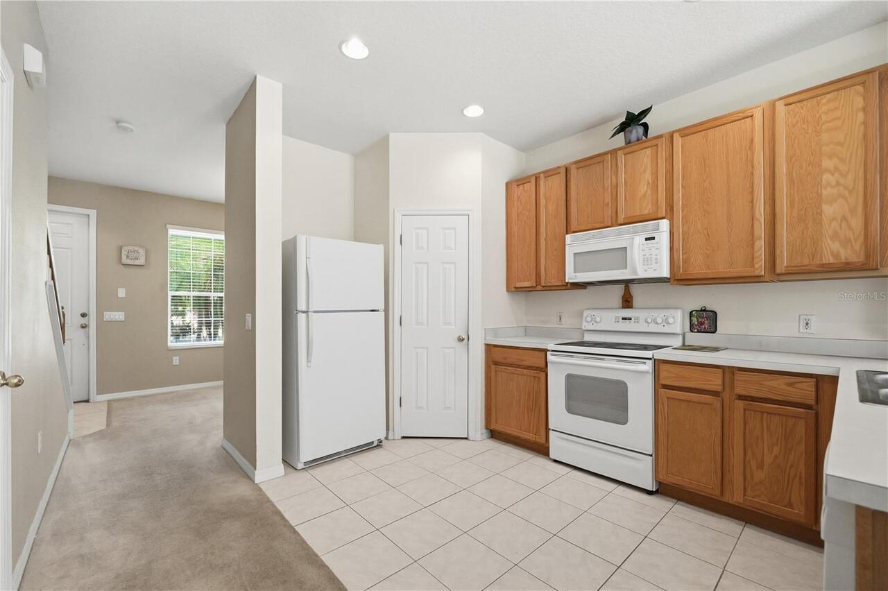 Listing Photo 8