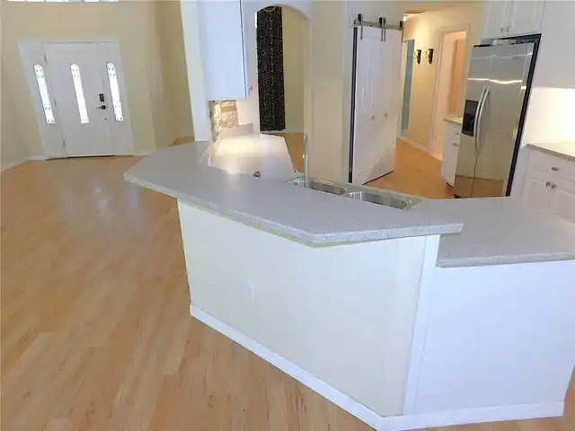 Listing Photo 29
