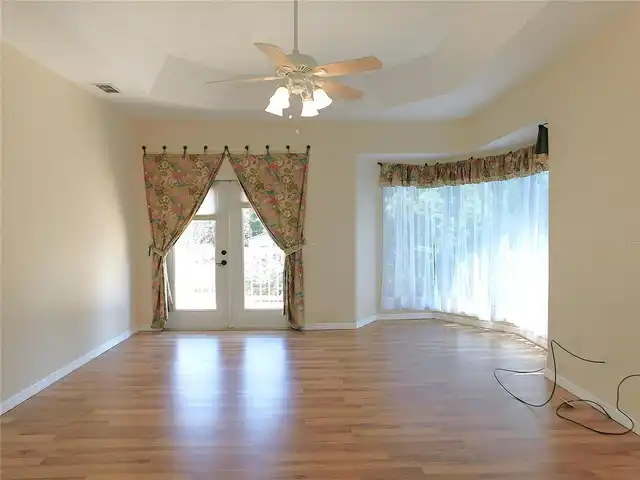 Listing Photo 34