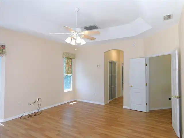 Listing Photo 35