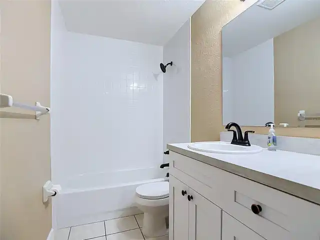 Listing Photo 20