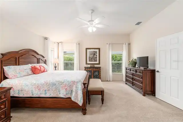 Listing Photo 33