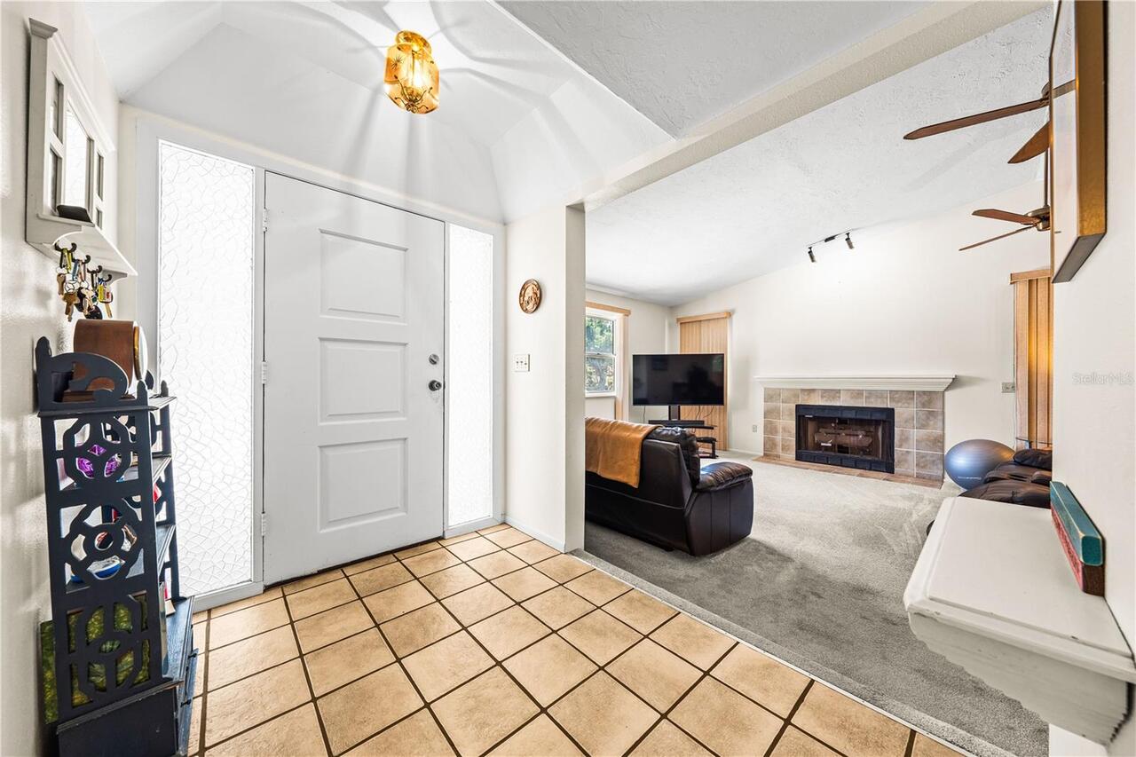 Listing Photo 8