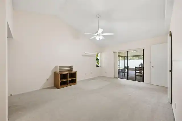 Listing Photo 20