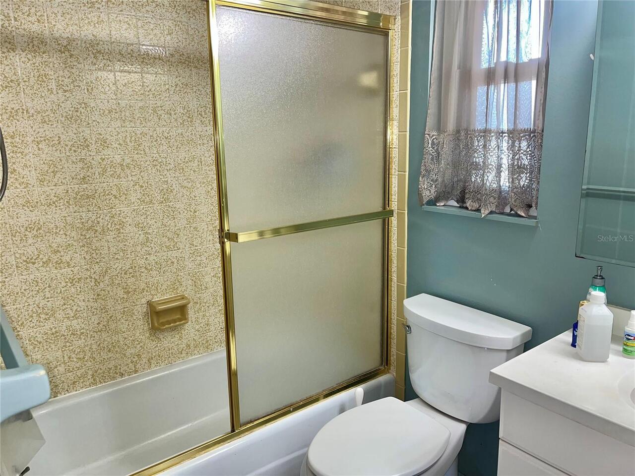 Listing Photo 8