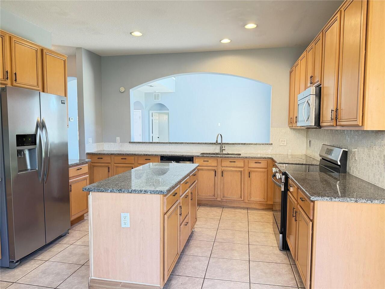 Listing Photo 5