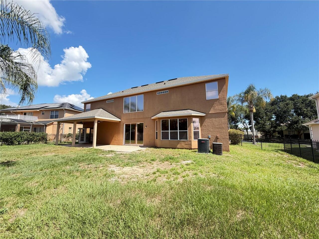 Listing Photo 7