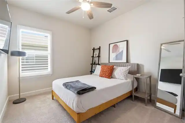 Listing Photo 33