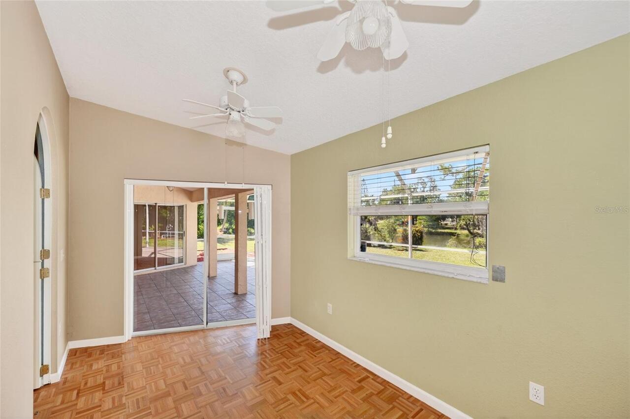Listing Photo 23
