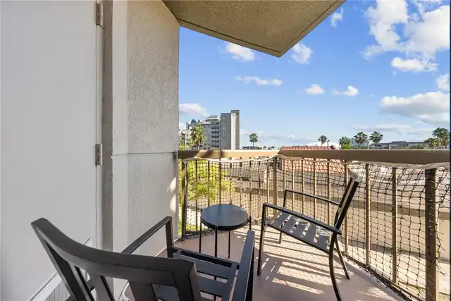 Listing Photo 16