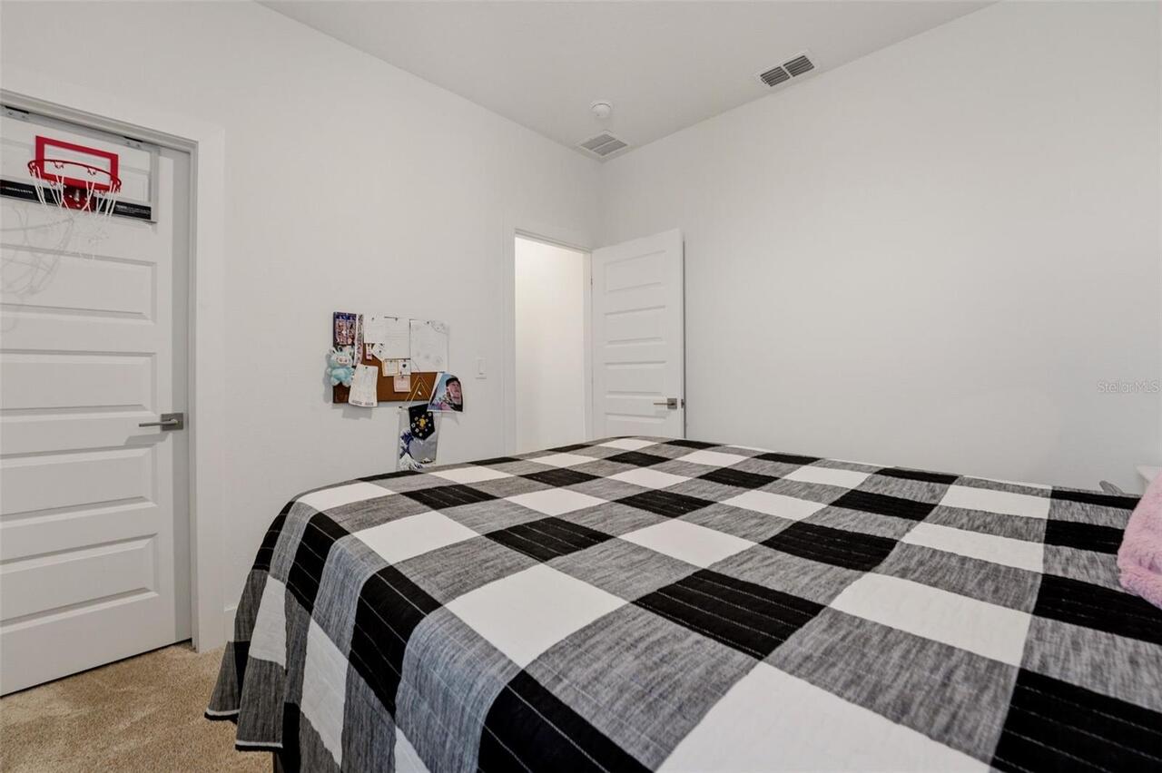 Listing Photo 37
