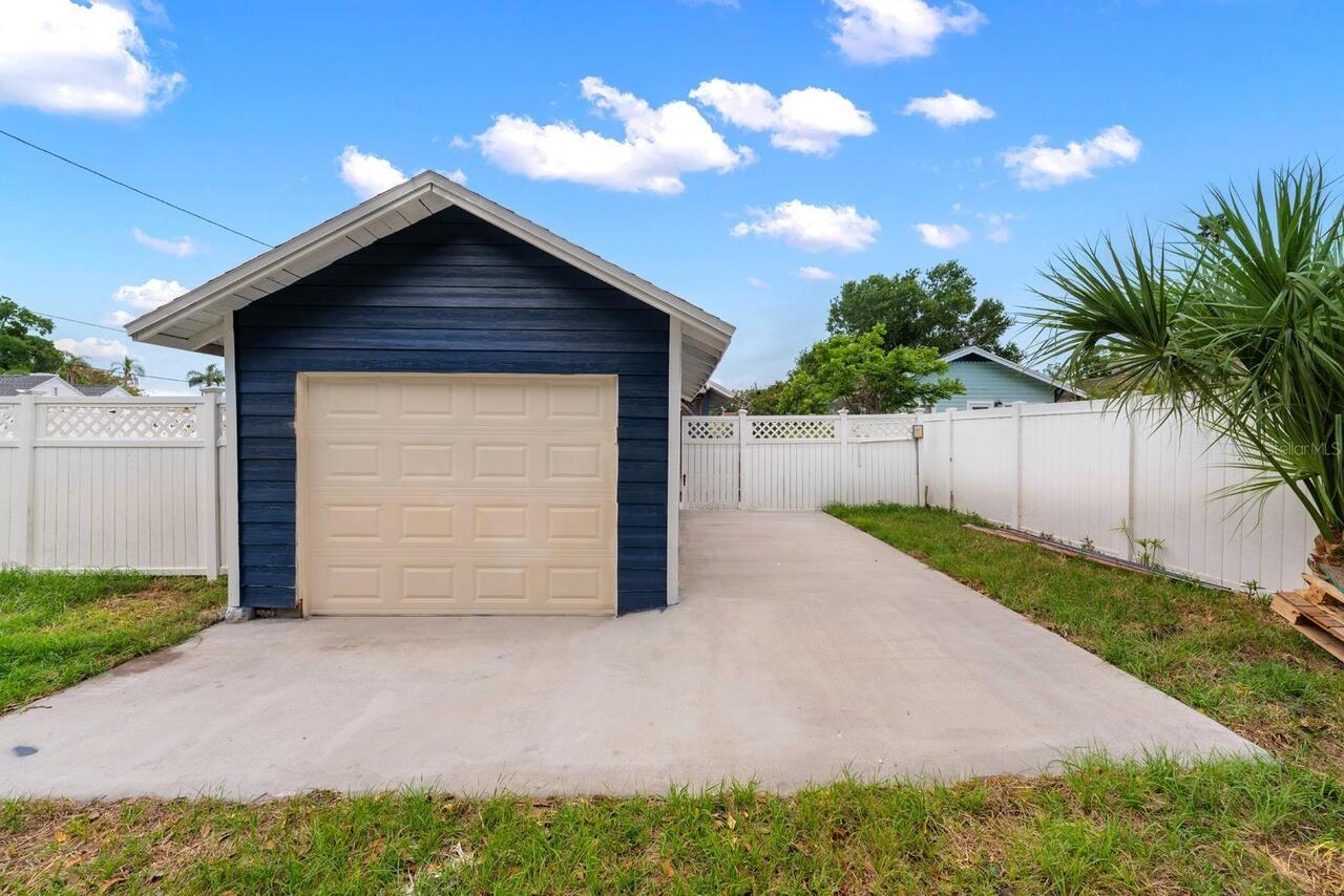 Listing Photo 25