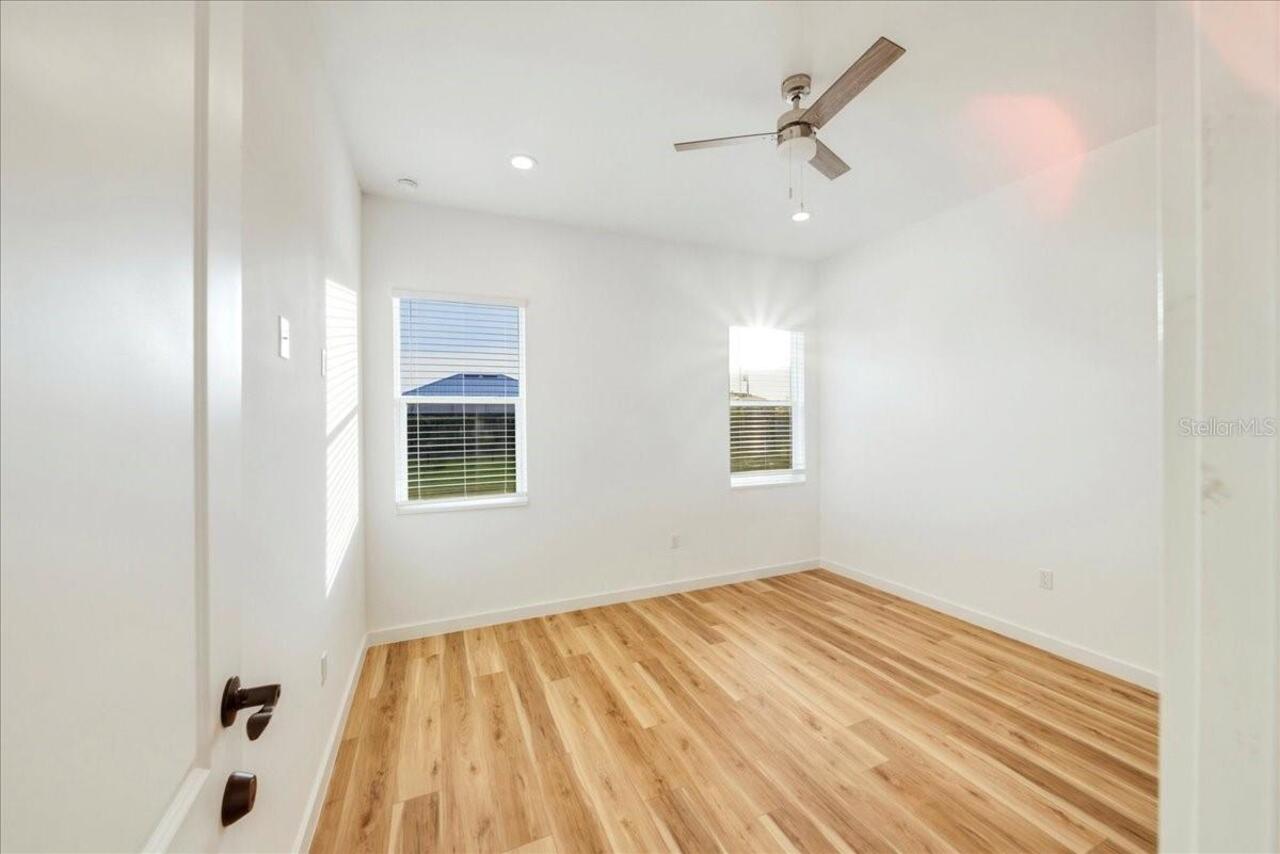Listing Photo 25
