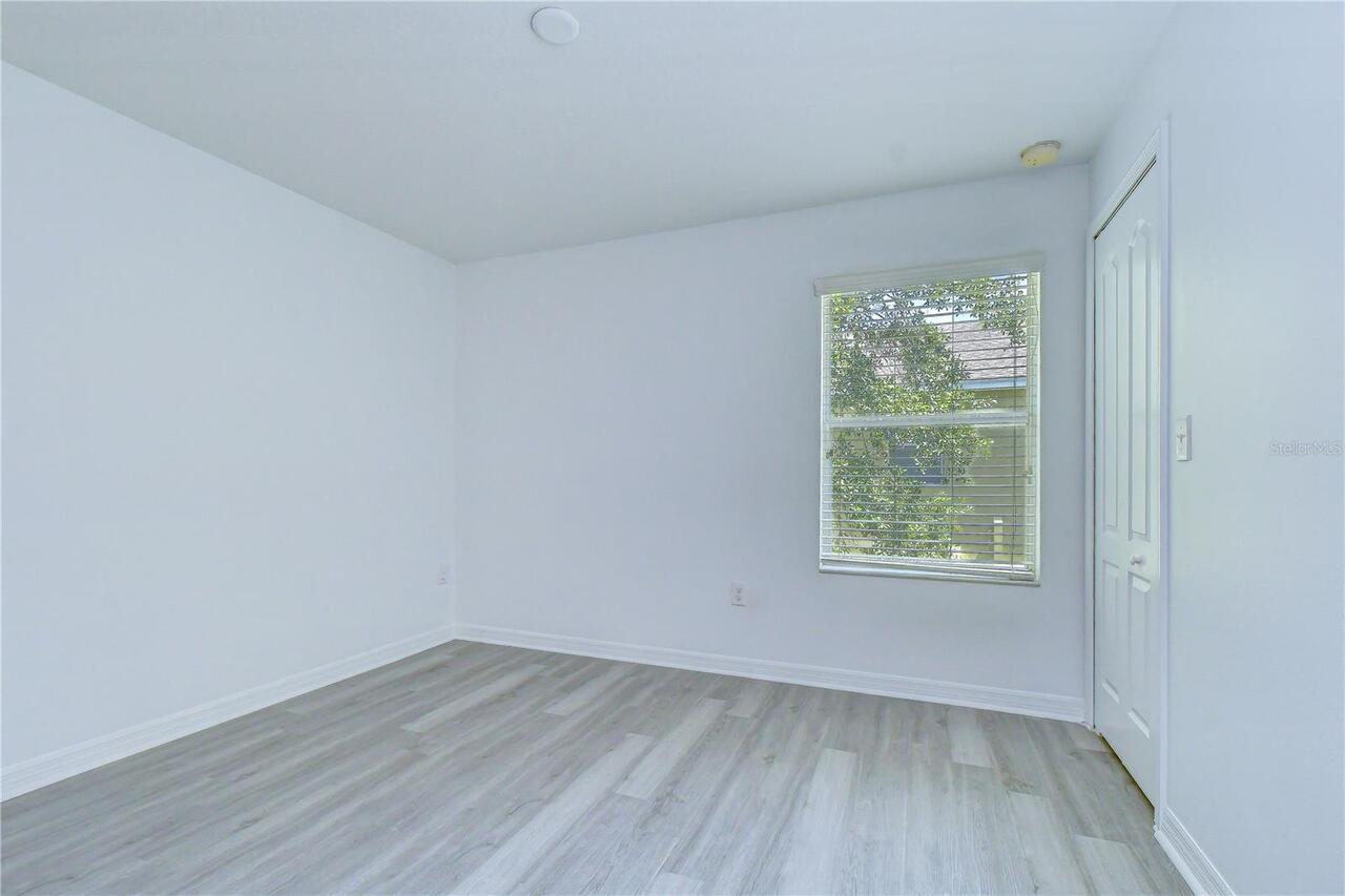 Listing Photo 37