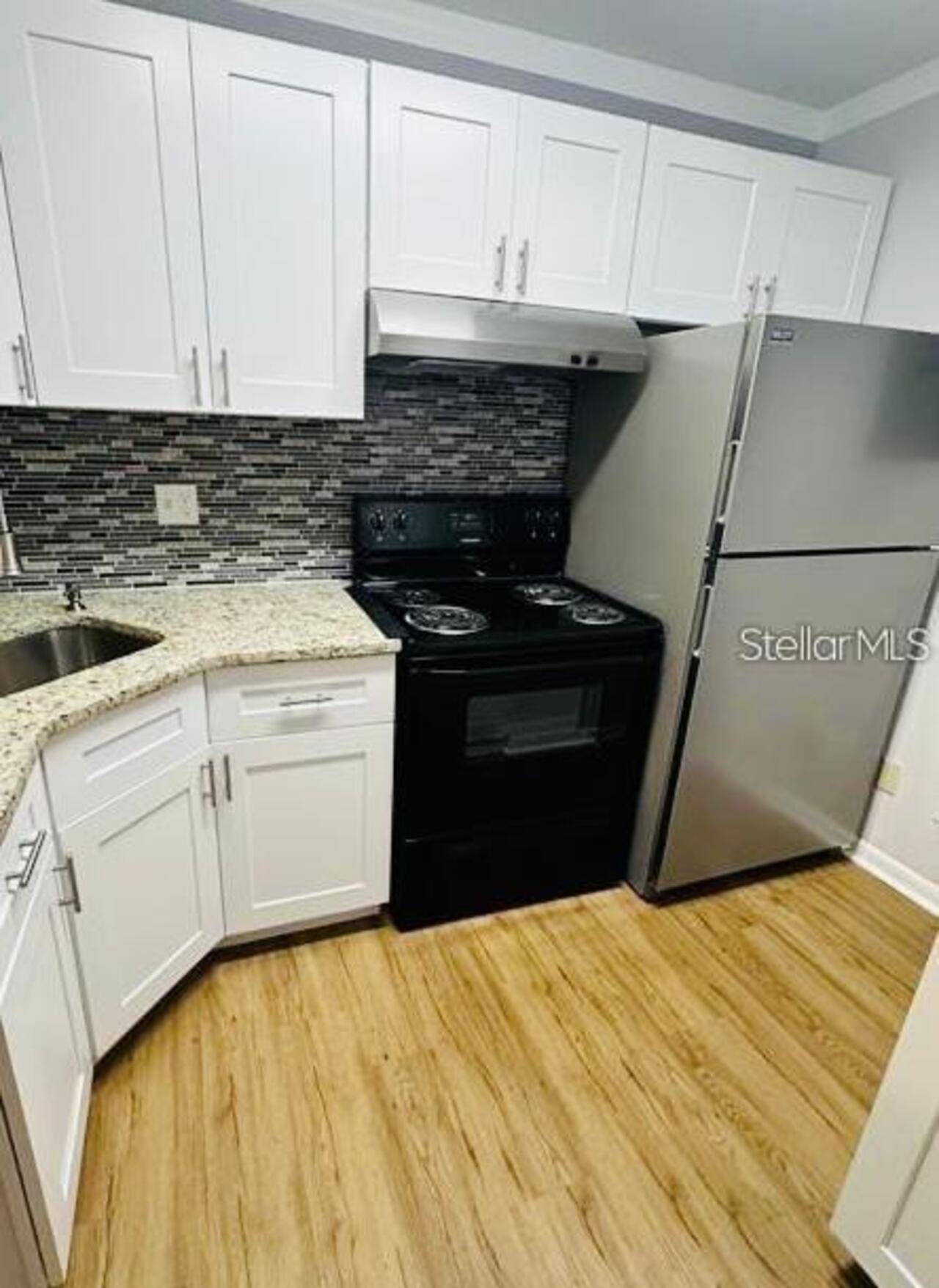 Listing Photo 7