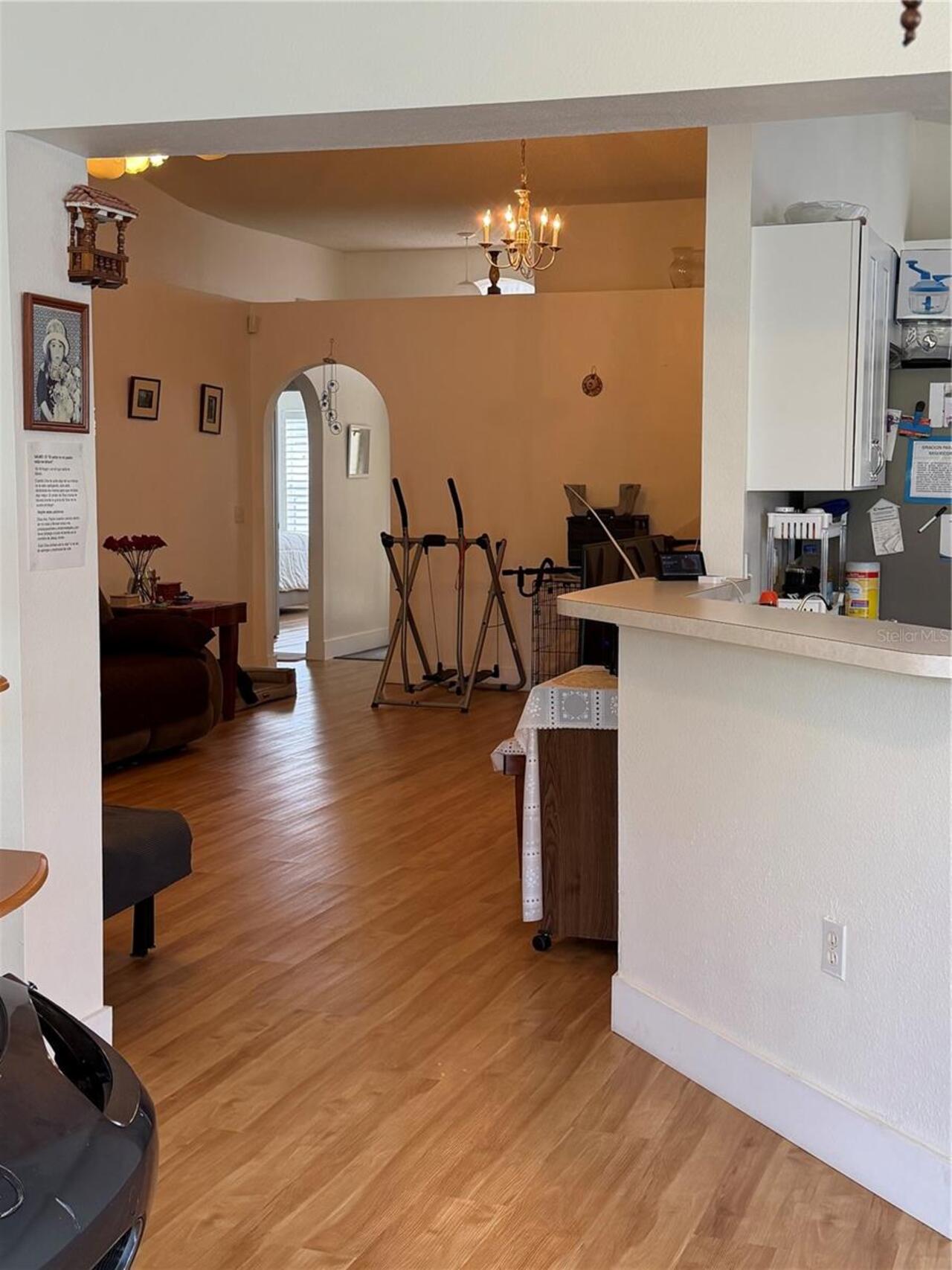 Listing Photo 10