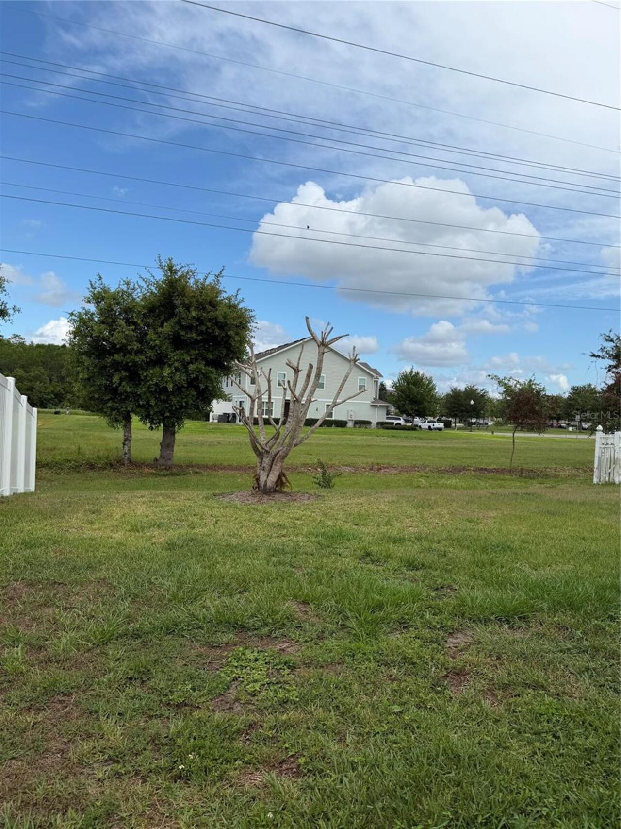 Listing Photo 16