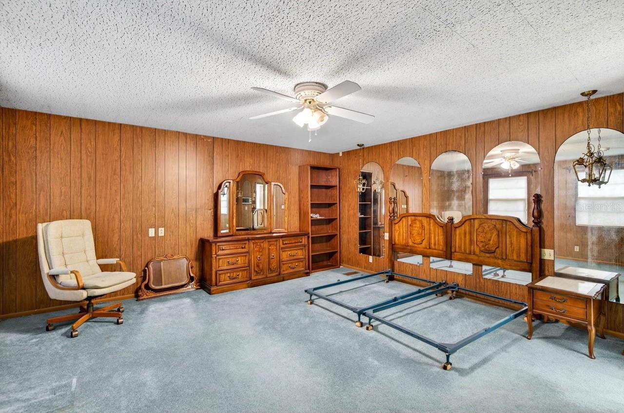 Listing Photo 19